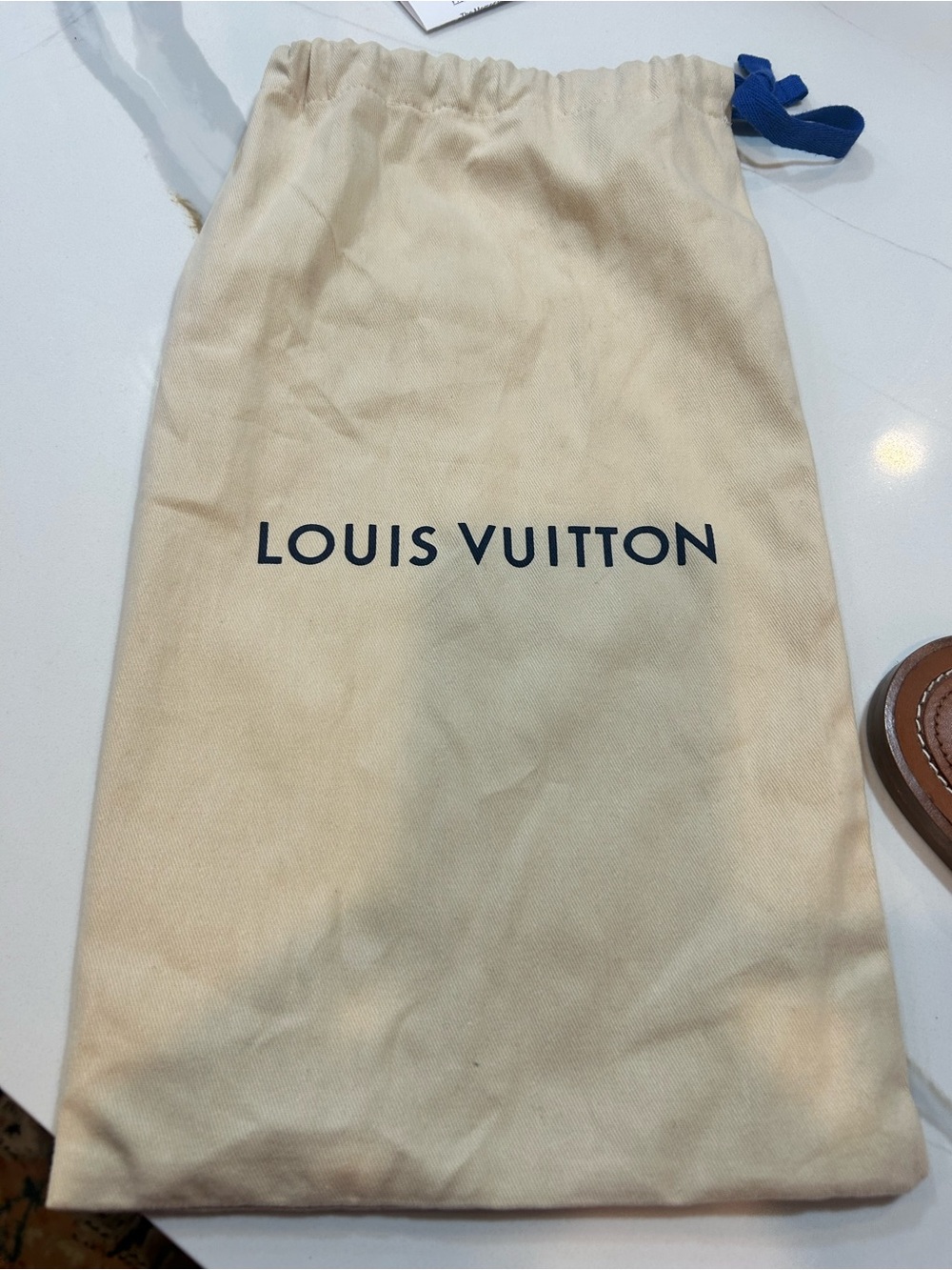 AUTHENTIC Louis Vuitton Damier Azur Sunny Flat Thong Sandals 38 US 8  🥰 👍 - Picture 12 of 16